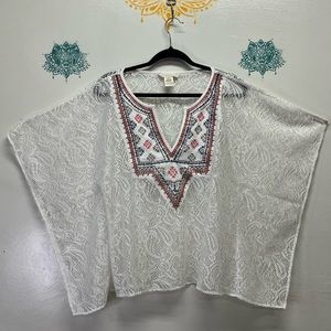 Love Stitch Women’s Deep V-Neck Embroidered Kaftan Tunic Top‎ Ivory size M/L